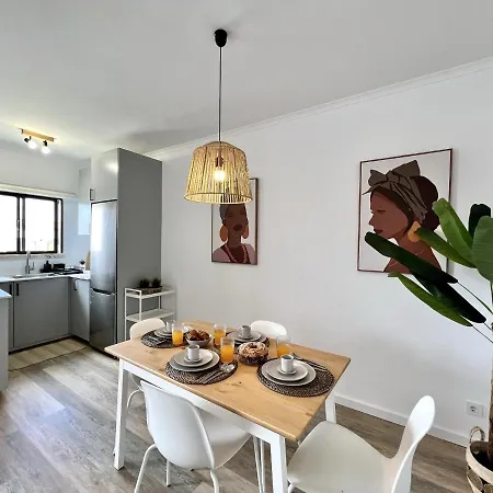 Design By Homing Albufeira